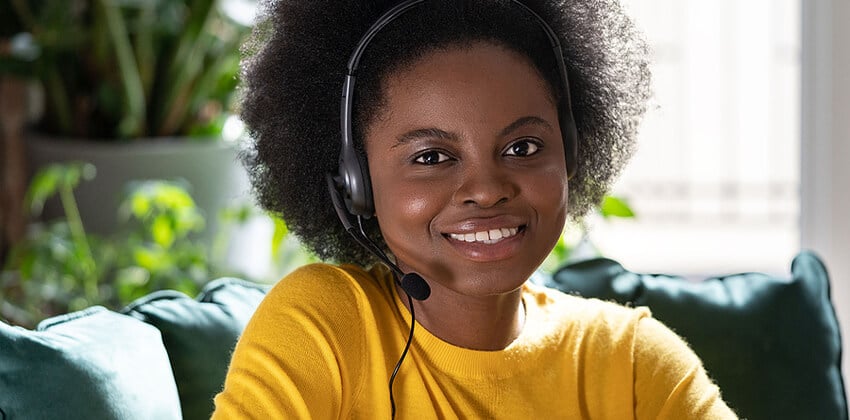 Common Customer Service Interview Questions (Plus Example Answers)